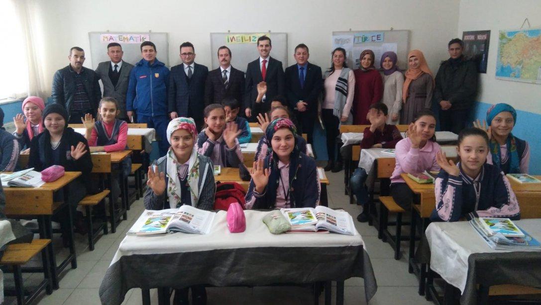 Durabeyler Şehit Faruk Gezen İlk/Ortaokulu Misafirlerini Ağırlıyor