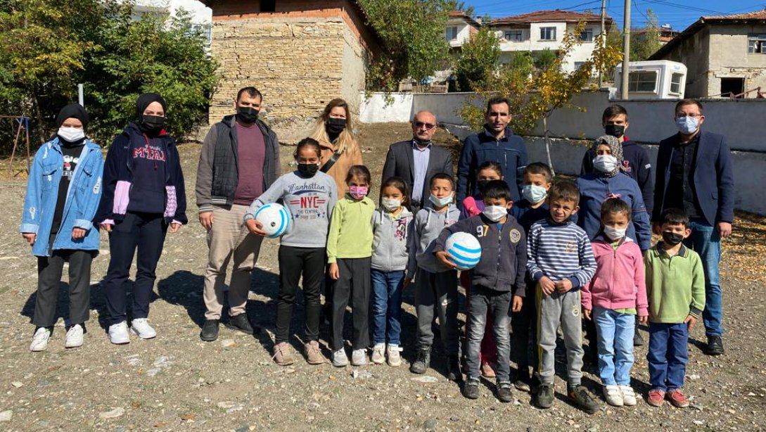 Farabi Mesleki ve Teknik Anadolu Lisesi Kardeş Okulu Süleler İlkokulu'nu Ziyaret Etti