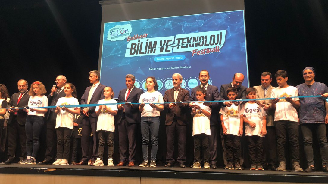 Dursunbey Borsa İstanbul YBO Balıkesir Bilim ve Teknoloji Festivali Fest'On da.