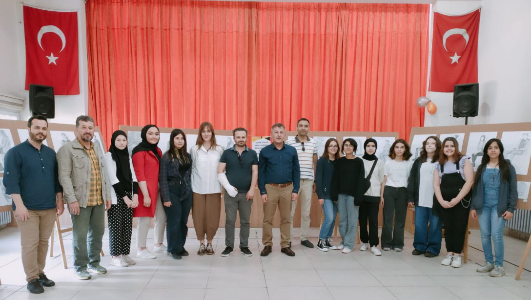 Atatürk Ortaokulu Güzel Sanatlara Hazırlık Kursu Resim Sergisi Açılışı 