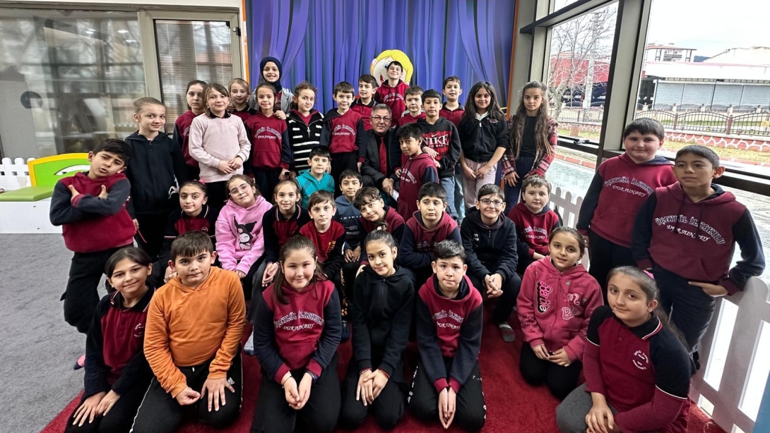 Minik Kütüphane Kaşifleri: Üçeylül İlkokulu